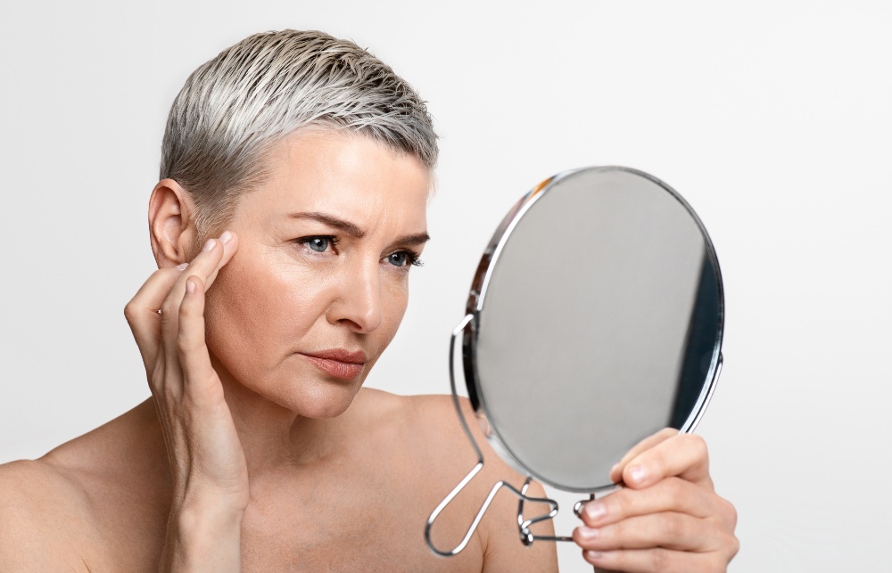 Achtsamkeit und hochwertige Pflege – die beste Kombination, um empfindlicher Haut Ruhe und Feuchtigkeit zu schenken Achtsamkeit und hochwertige Pflege – die beste Kombination, um empfindlicher Haut Ruhe und Feuchtigkeit zu schenken